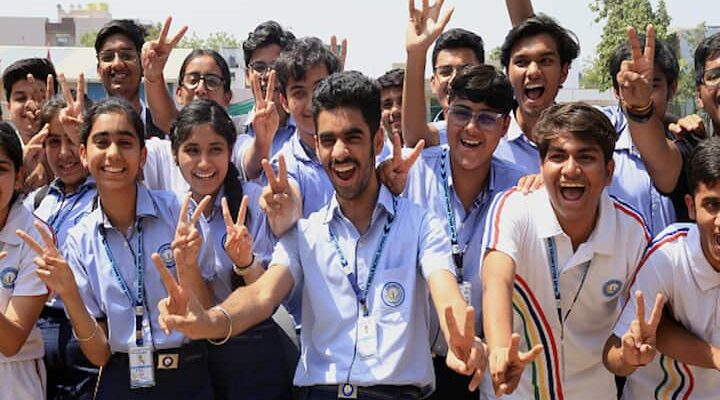 JAC Board Result 2023: Shreya Songi Tops 10th Exams, Koderma Shines Among Districts