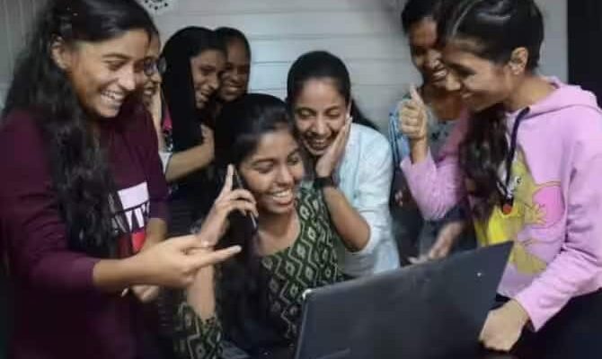 WB HS Result 2023 Live Updates: West Bengal WBCHSE Class 12th Result Today At 12:00 PM