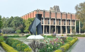 IIT Kanpur To Offer 10 Special Scholarships To Top 100 JEE Advanced Rankers