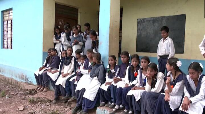 Parents Lock Government School In Udhampur District To Protest Deteriorating Building Condition