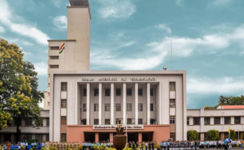 IIT Kharagpur Issues Clarification After Convocation Dress Code Sparks Row