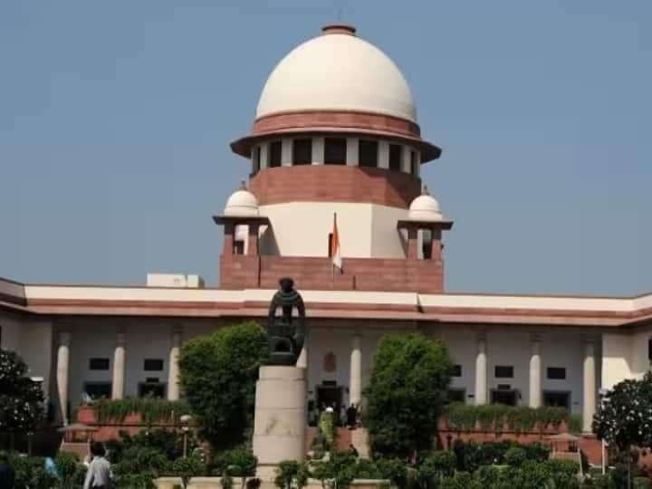 SC Asks Solicitor Normal and Manipur’s Advocate Normal To Look Into Woes Of Manipur College students