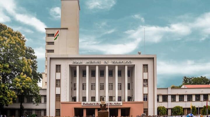 IIT Kharagpur Students Bag Over 700 Placement Offers With Several Crossing Rs 1 Crore Mark